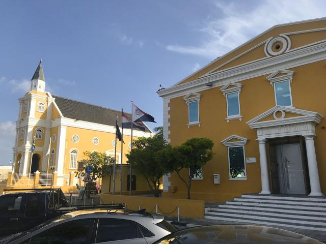 OM Curacao